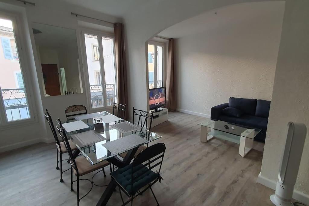 Appartement Centre-Historique 70 M2 Fréjus Kültér fotó